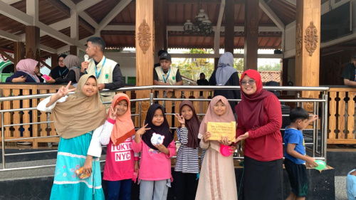 penyerahan-hadiah-lomba1